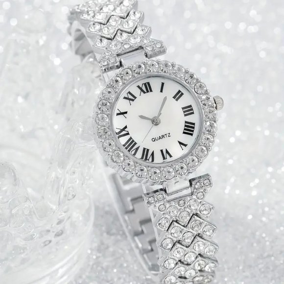 2pcs Watch and Bracelet Set Women Quartz Watch + Heart Bracelet Bling Silver - Picture 2 of 4